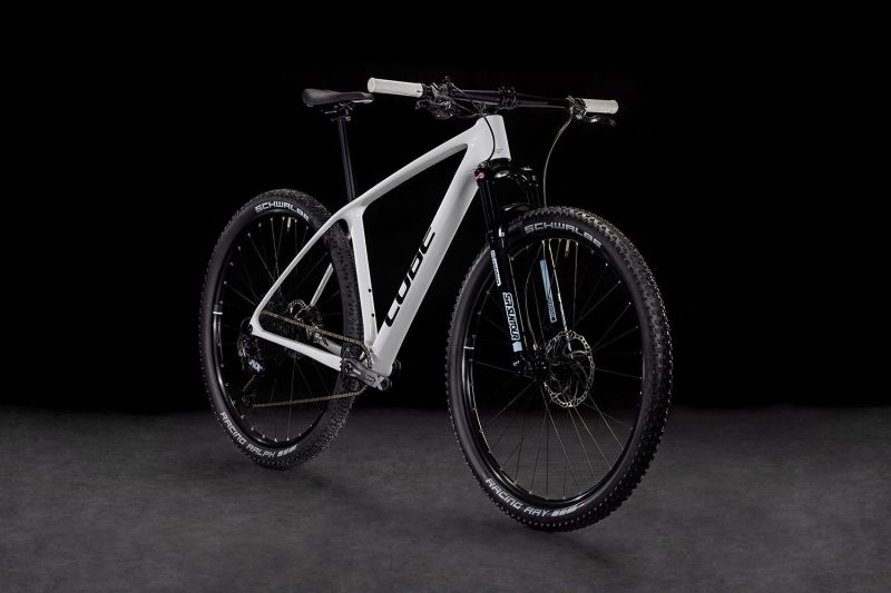 Cube Reaction C:62 ONE cotton´n´white