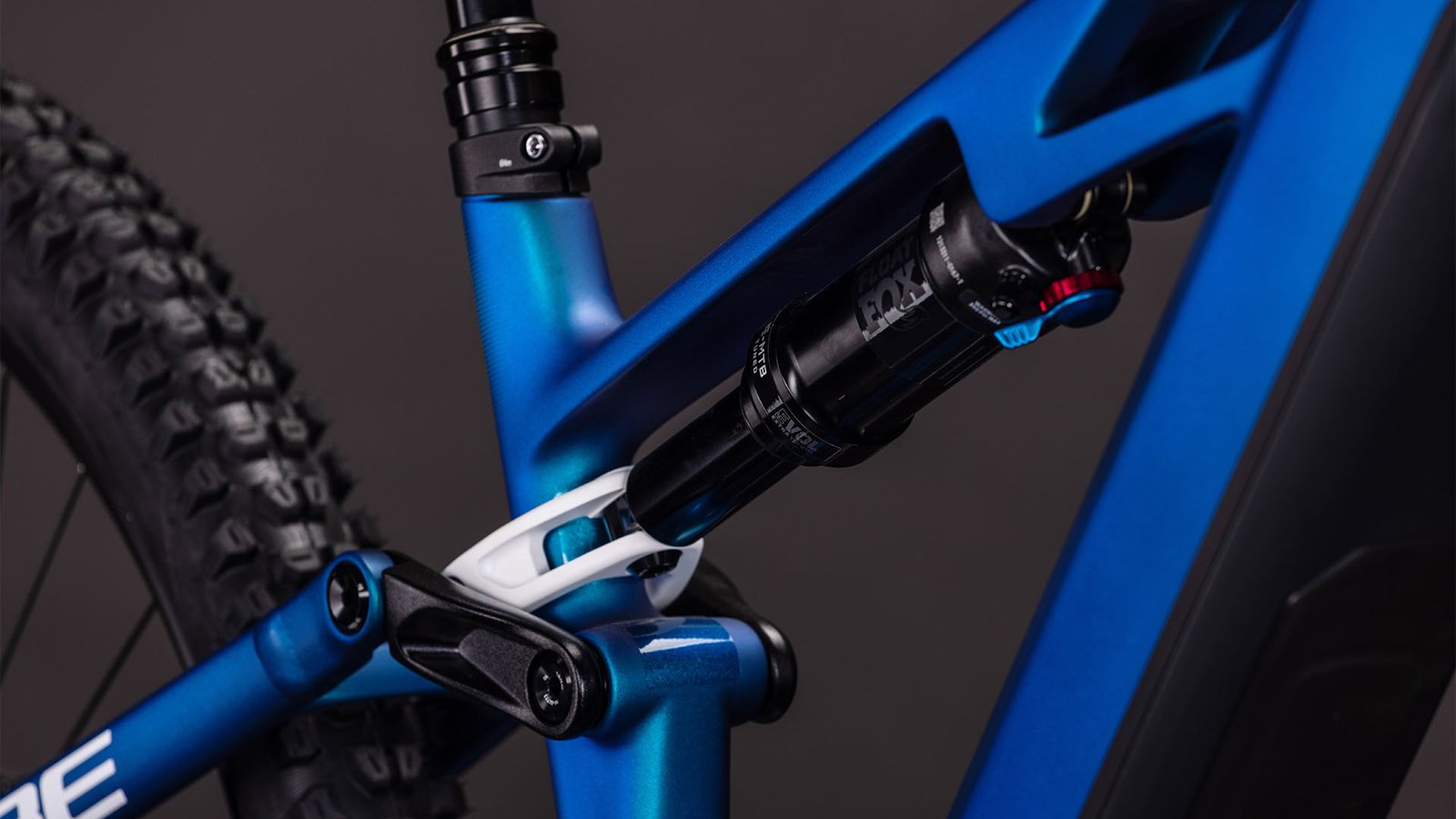 Cube Stereo Hybrid ONE44 HPC SLX 800 nebula´n´white