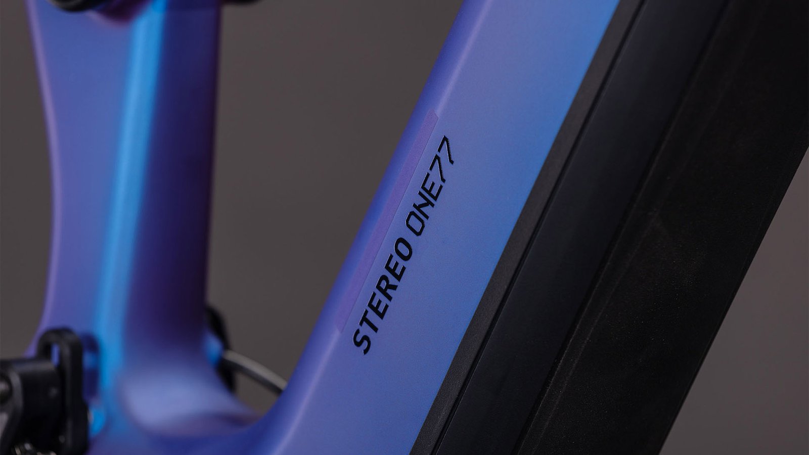 Cube Stereo Hybrid ONE77 HPC SLX 800 blueiris´n´black